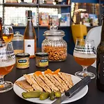 Western Graslin Nantes